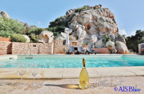 VILLA NARCISO, private pool, A/C, privacy Costa Paradiso